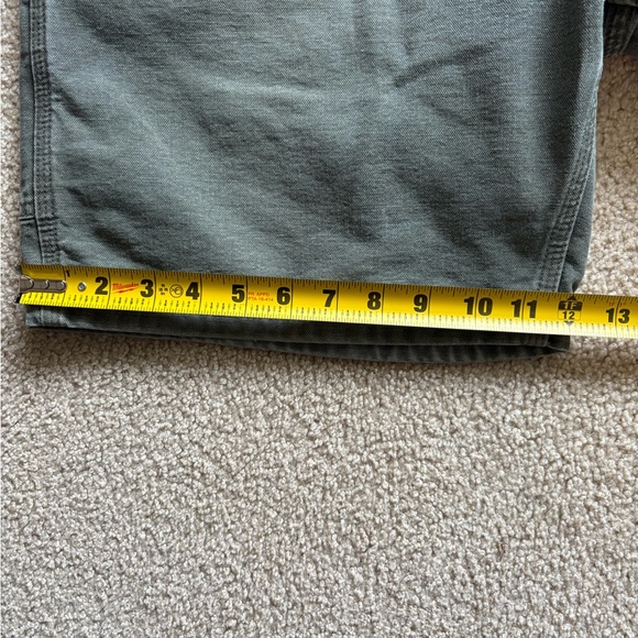 VTG Carhartt B25 Moss Green Carpenter Shorts 34W - Picture 9 of 11